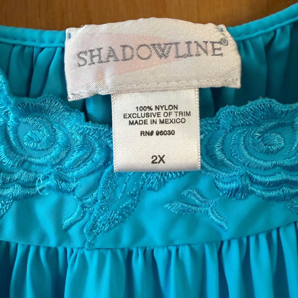 Shadowline Turquoise Blue Floral Embroidered Nylon Maxi Nightgown Womens 2X - Picture 7 of 7